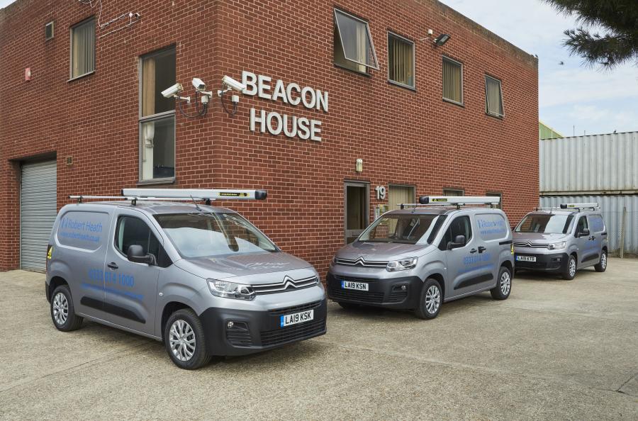  Citroen Berlingo Van 2018 года  (UK) (фото 17 из 20)